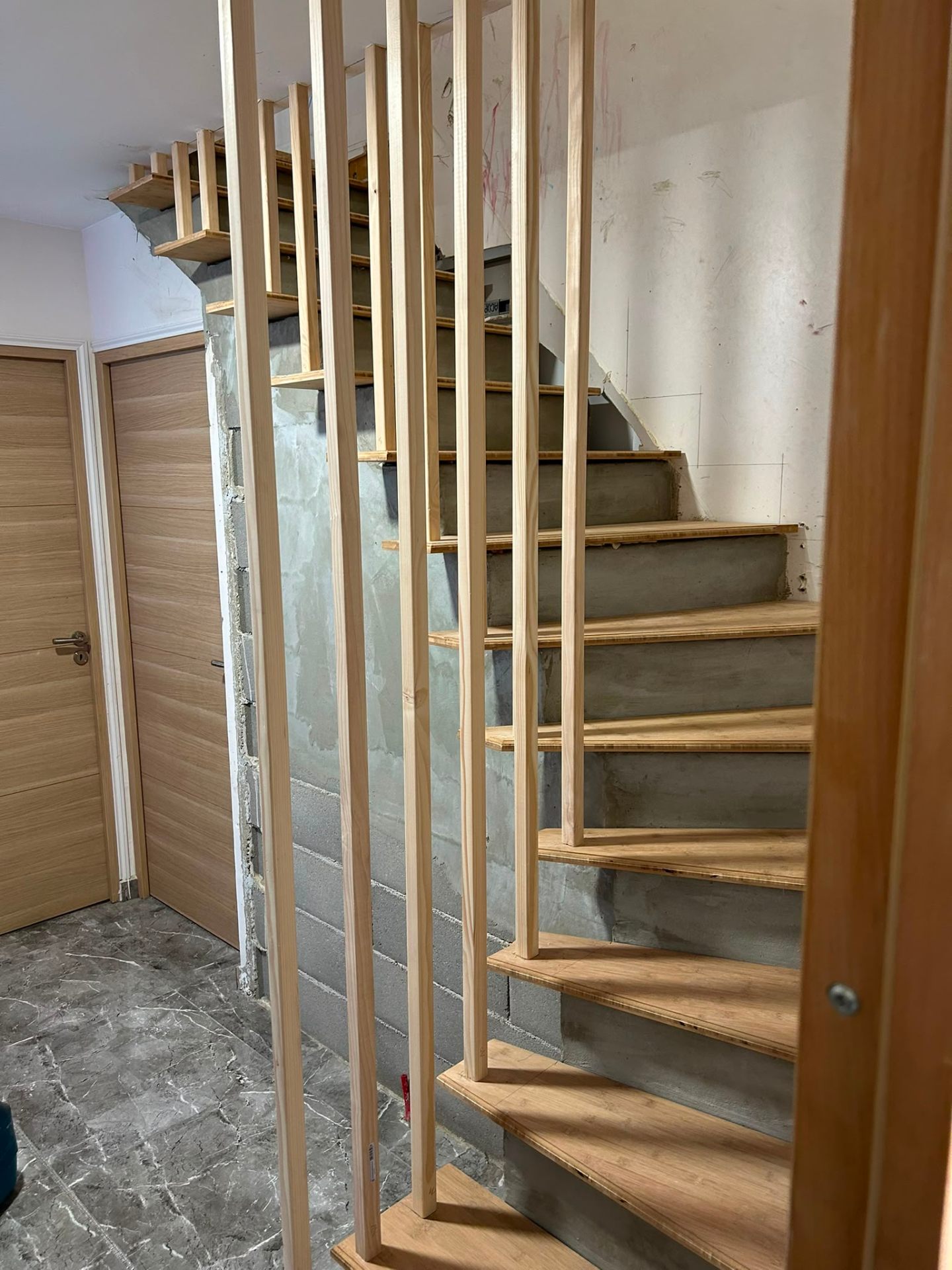 Menuiserie — Pose d'escalier bois sur mesure