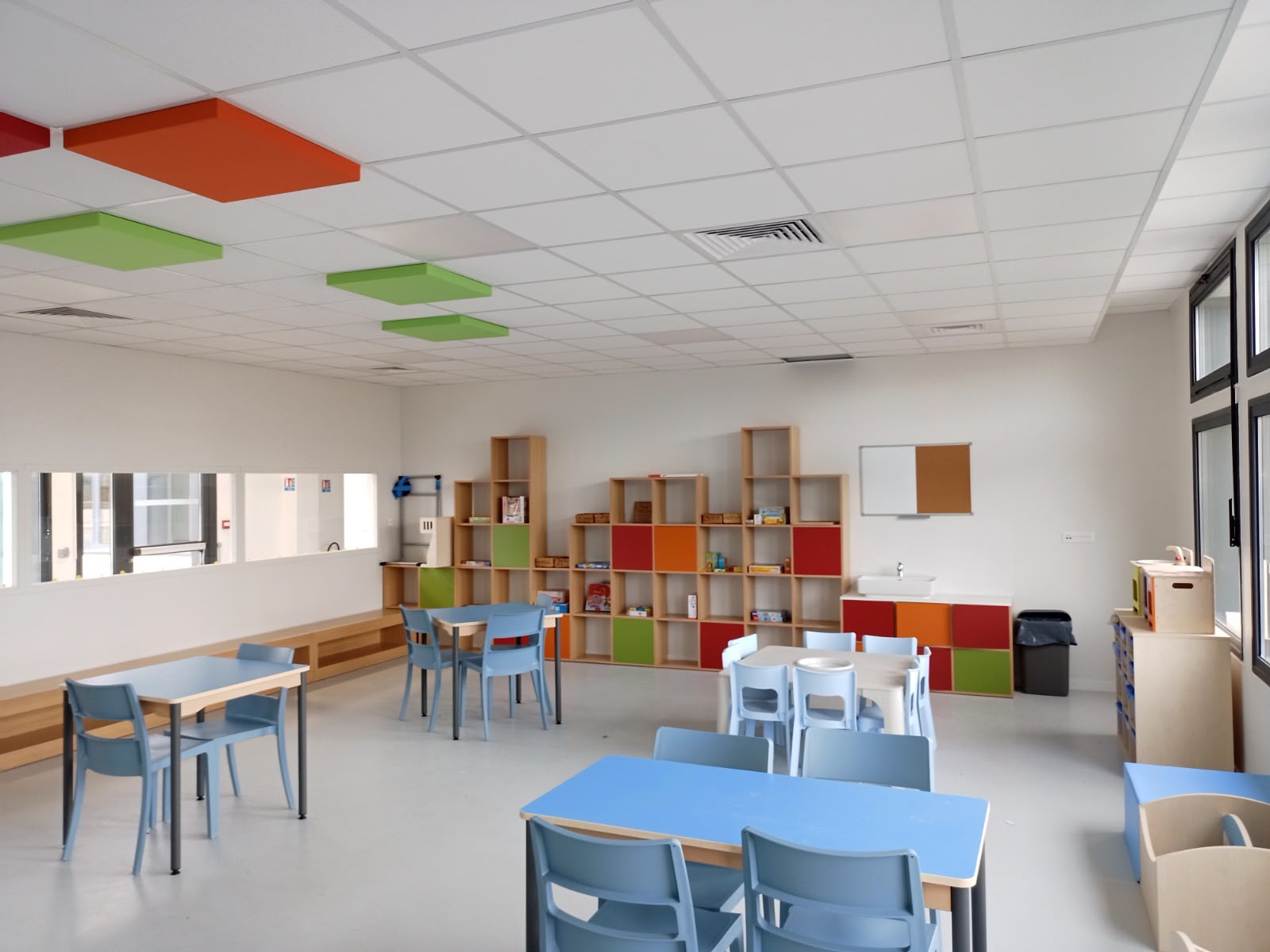 Construction — Aménagement de salle de classe