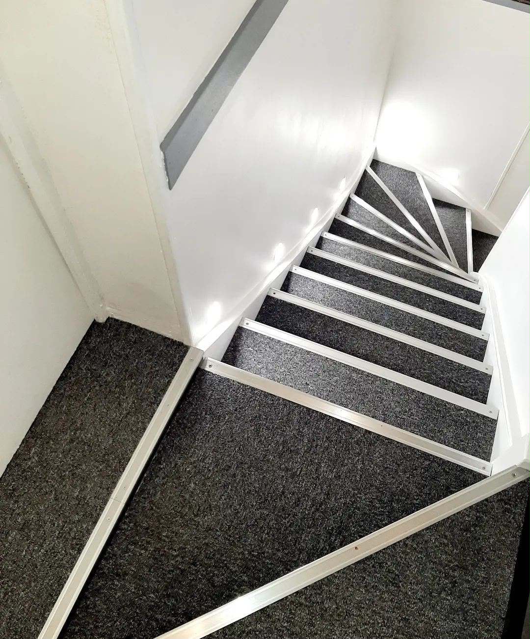 Rénovation — Habillage d'escalier & sols
