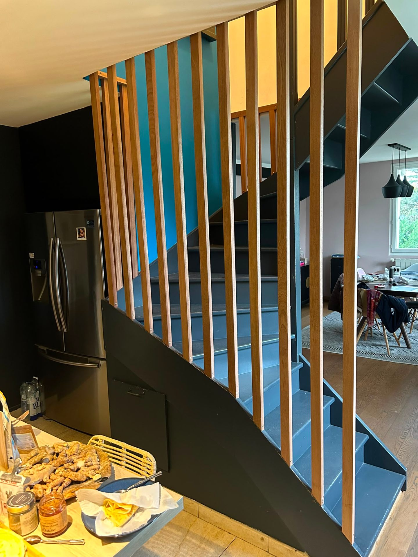 Menuiserie — Escalier & claustra séparateur bois